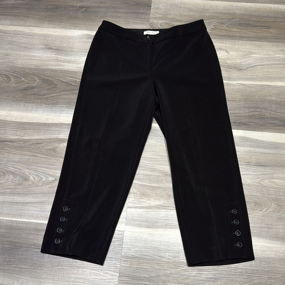 🏴 White House Black Market black capris size 8 - Picture 2 of 9